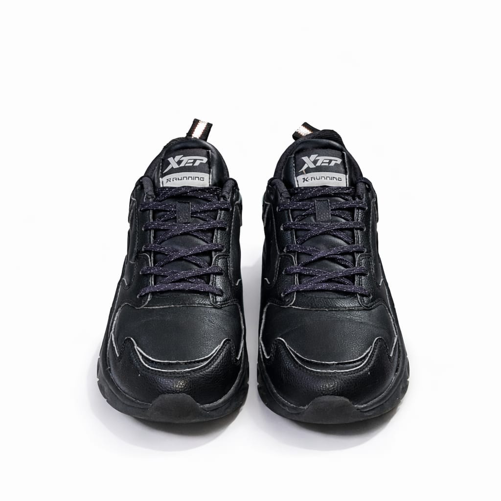 Xtep Black Casual Running Sneakers