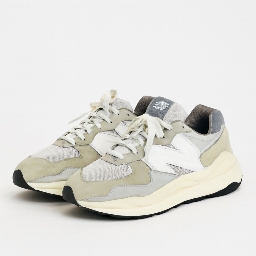 New Balance M5740